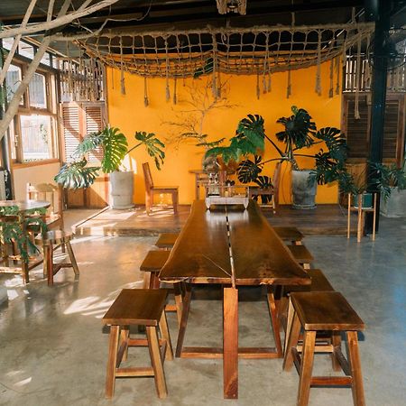 Готель Tinh House Фукуок Екстер'єр фото